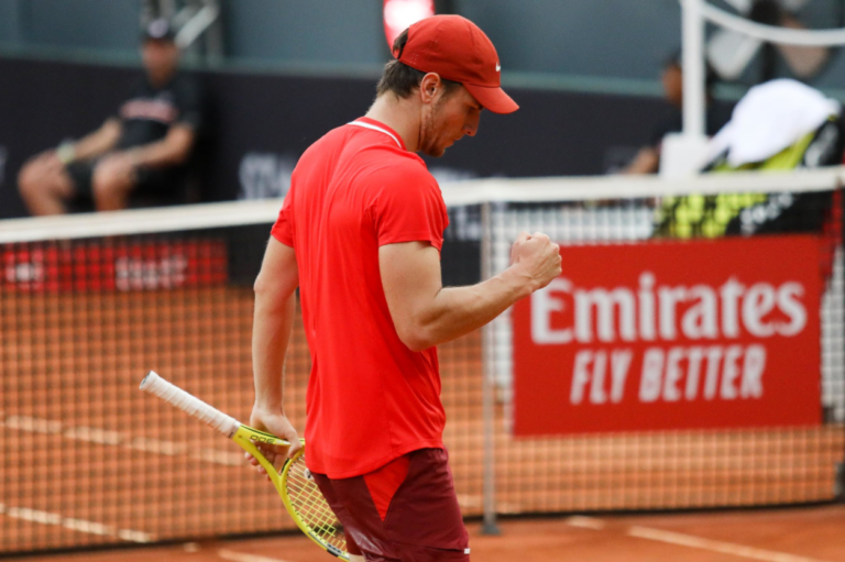 Kecmanovic e Cerúndolo avançam e se enfrentarão nas quartas do Rio Open