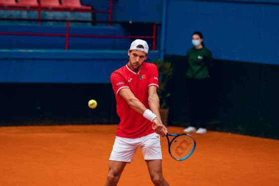 Sousa ficou a um lugar de entrar em Barcelona e Bautista desistiu… uma hora depois do sorteio