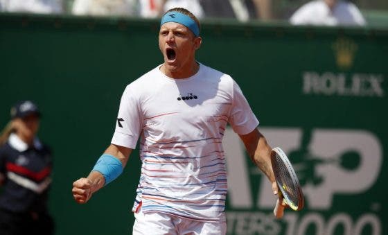 Davidovich vence Dimitrov em festival de erros não forçados e garante inédita final em Monte Carlo