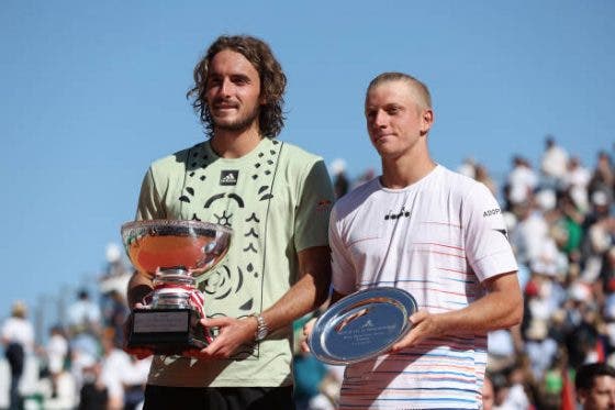 Nadal dá os parabéns de forma efusiva a Davidovich… e também aplaude Tsitsipas