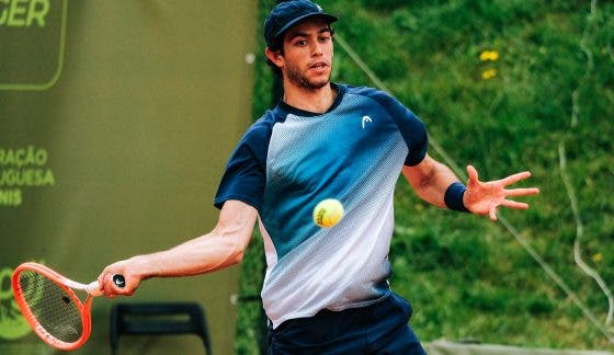 Nuno Borges vence dura batalha com Kolar rumo à segunda final da temporada