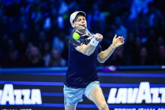 Sinner continua on fire e despacha Ruud rumo à mais uma final do ATP Finals