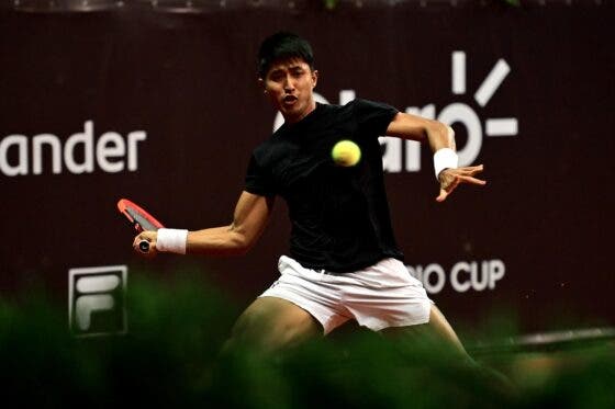 Mateo Reyes, Pedro Rodrigues e Pedro Sakamoto avançam às quartas em Bogotá