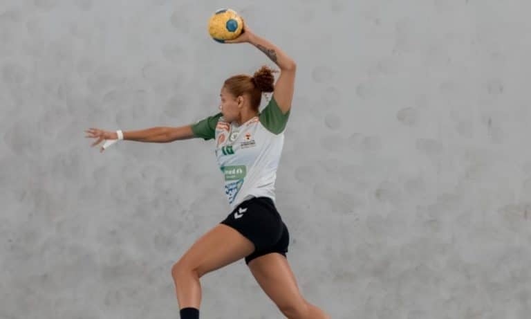 Unimed Sorocaba vence o São Carlos por 34 a 15 na fase de classificação do Super Paulistão de handebol feminino