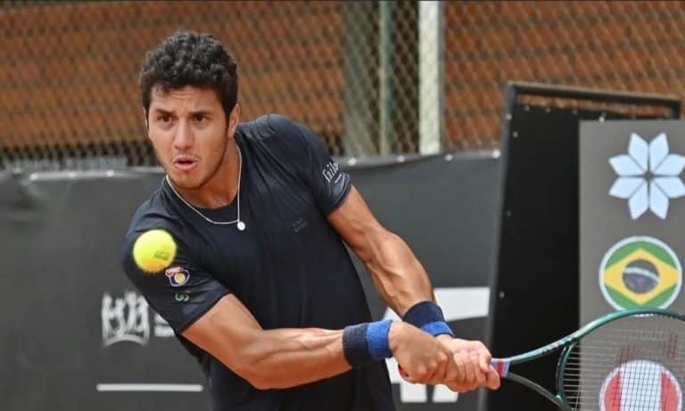 Mateus Alves foi eliminado pelo tcheco Jan Kumstát, por 2 sets a 0, no Challenger 75 de Bunschoten