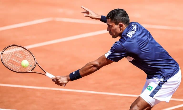 Thiago Monteiro eliminado nas quartas em saibro italiano (Foto: Gaspar Nóbrega/COB) zagreb