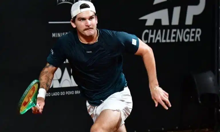 Brasileiros avançam para as semifinais do Challenger de Piracicaba no tênis. Brasil tem representantes no simples e nas duplas, Challenger de Cordenons, Thiago Wild, Challenger de Zug, tênis