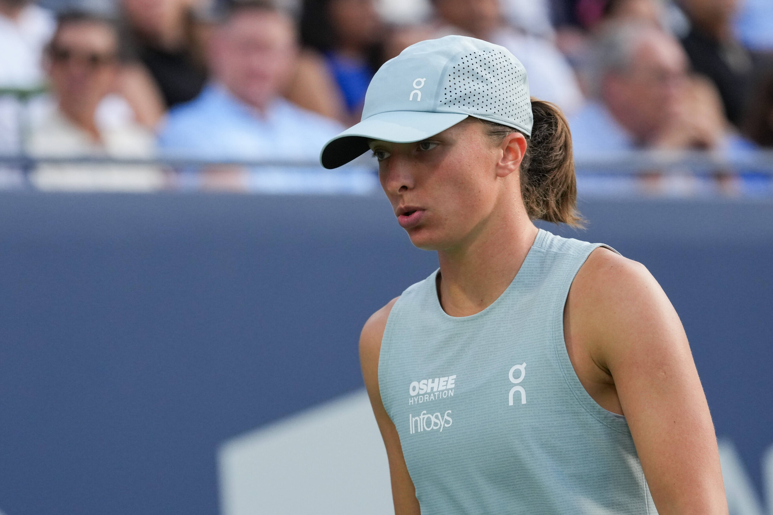 WTA, Tennis Damen Masters 1000 National Bank Open Toronto 2026 â Final Match â Day 13 Iga Swiatek of Poland reacts during the Womens Singles final match against Elena Rybakina of Kazakhstan on day 13 of the WTA Masters 1000 National Bank Open at Sobeys Stadium on August 13, 2026 in Toronto, Canada. Photo by Leonardo Ramirez/ Eyepix Group Copyright: xLeonardoxRamirezx/xEyepixxGroupx LR_13082026_10524 ©IMAGO/Eyepix Group
