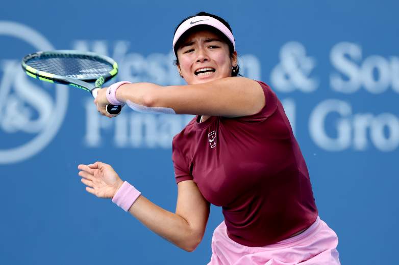 MASON, OHIO - AUGUST 15: Alexandra Eala of the Philippines returns a shot to Elena-Gabriela Ruse of Romania during day 5 of the Cincinnati Open at the Lindner Family Tennis Center on August 15, 2026 in Mason, Ohio. (Photo by Matthew Stockman/Getty Images)