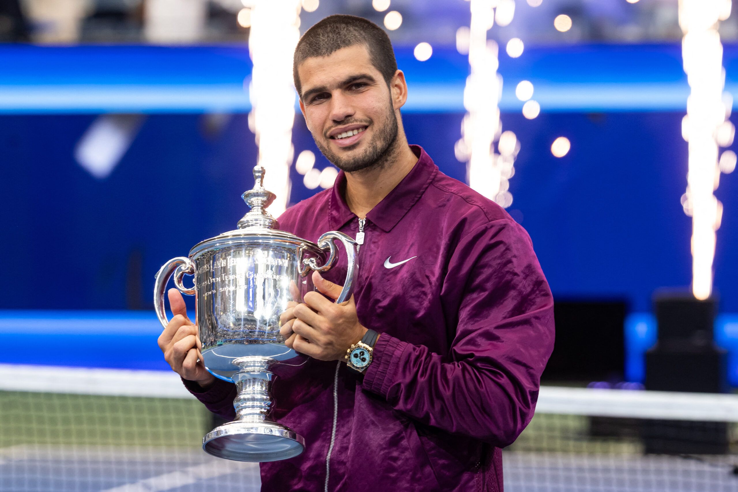 Sep 7, 2025; Flushing, NY, USA; Carlos Alcaraz of Spain with the US Open trophy after winning the final of men’s singles at Billie Jean King National Tennis Center. © Mike Frey-Imagn Images