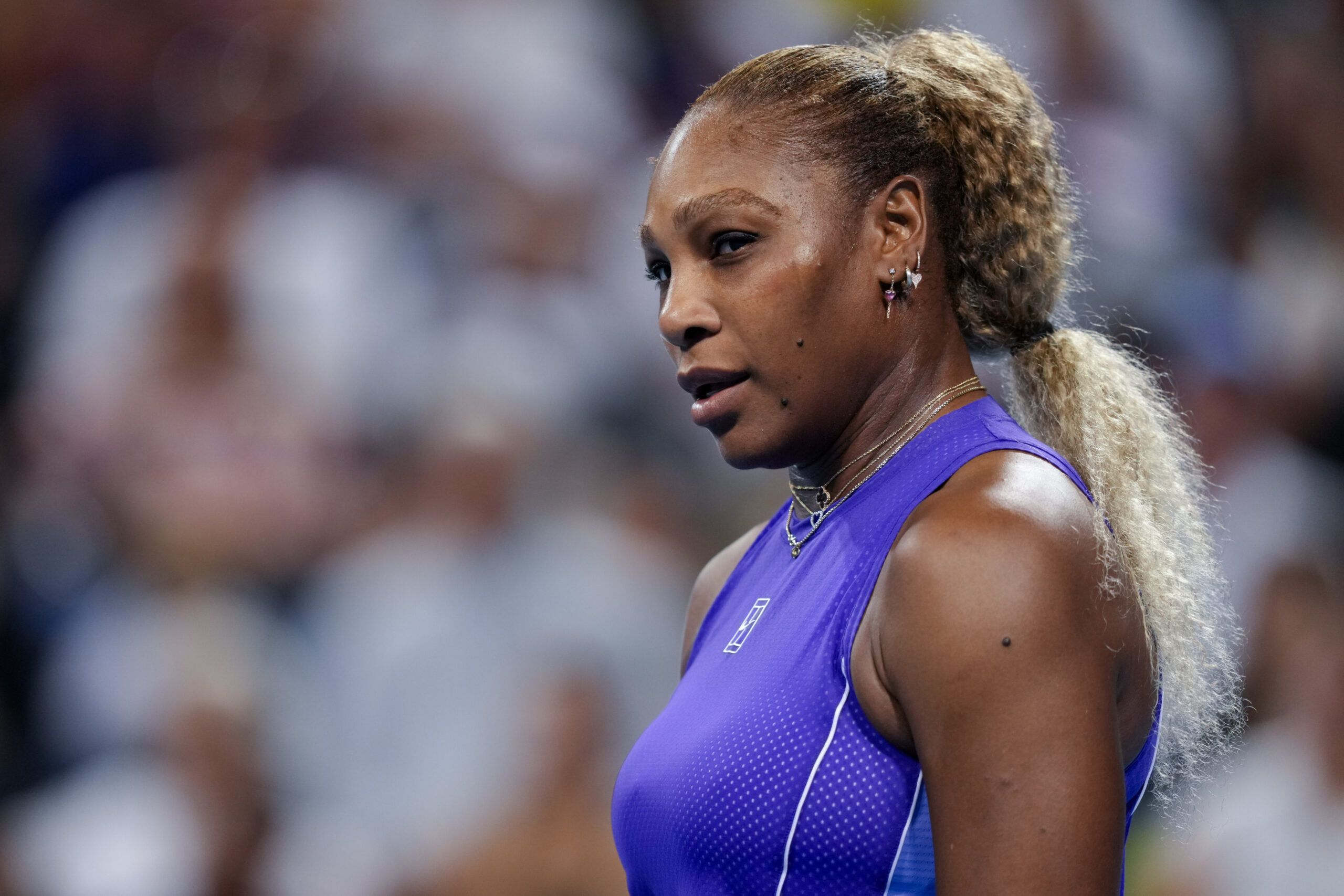 Aug 17, 2026; Mason, OH, USA; Serena Williams of the United States stands on the court against Marta Kostyuk of Ukraine and Peyton Stearns of the United States in their doubles match during the Cincinnati Open at Lindner Family Tennis Center. © Aaron Doster-Imagn Images