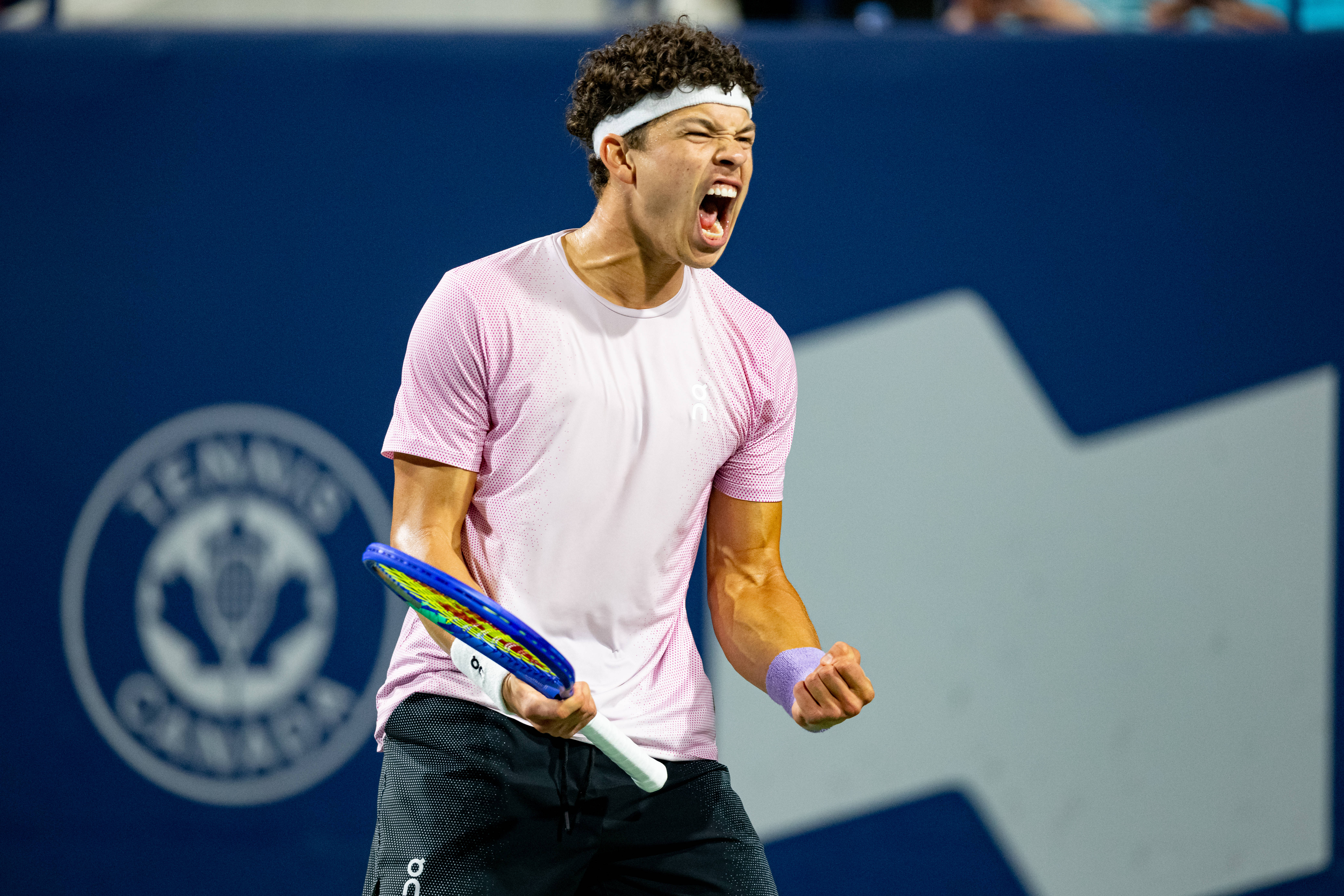 TORONTO, ON â AUGUST 07: Ben Shelton USA celebrates after winning a point during the Final match at ATP, Tennis Herren National Bank Open on August 7, 2025 at Sobeys Stadium in Toronto, ON, Canada Photo by Julian Avram/Icon Sportswire TENNIS: AUG 07 National Bank Open EDITORIAL USE ONLY Icon2508073324 ©IMAGO/Icon Sportswire