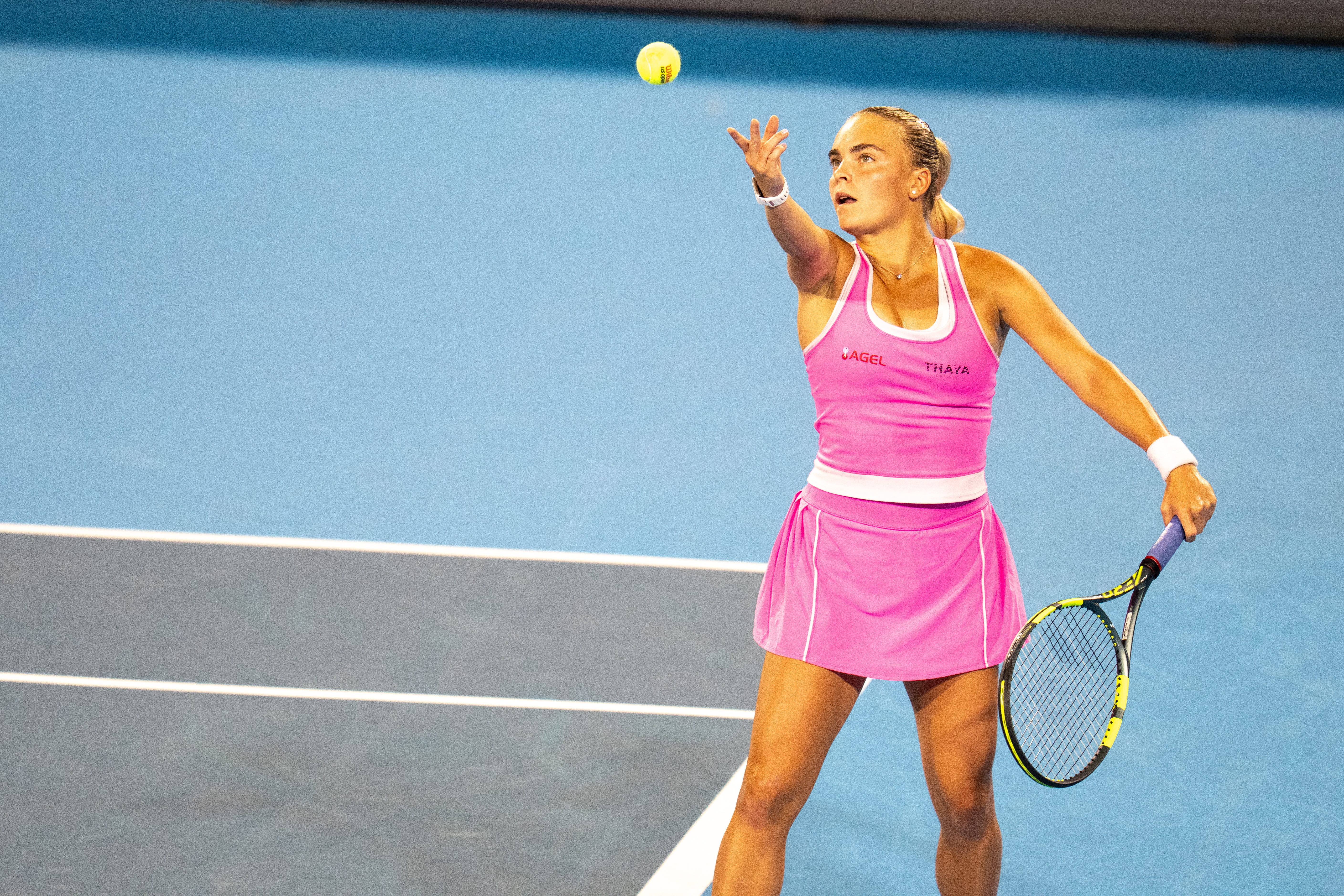 Sara Bejlek, of Czech Republic, serves to Aryna Sabalenka, of Belarus, at the Cincinnati Open at the Lindner Family Tennis Center in Mason, Ohio, on Wednesday, August 19, 2026.