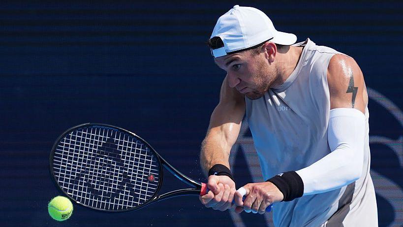Jack Draper plays a backhand during his defeat by Martin Landaluce at the Cincinnati Open in August 2026