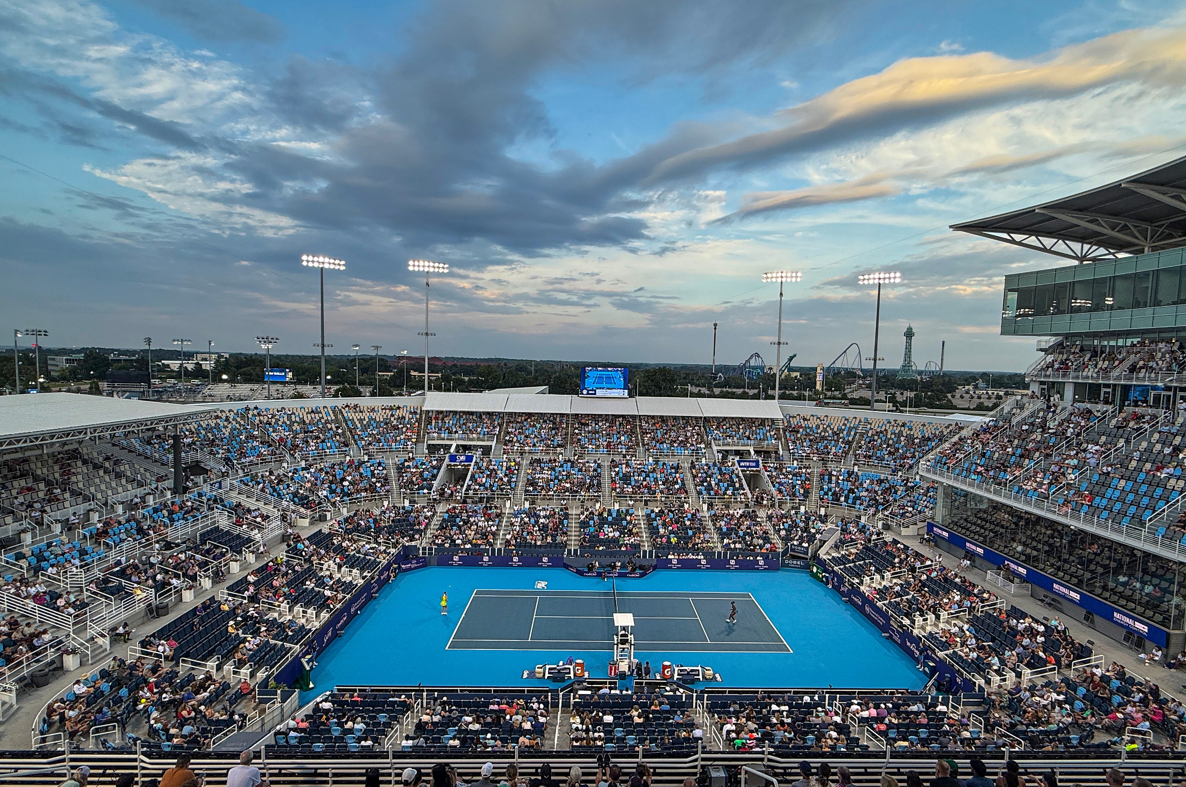 Tennis fans watch Coco Gauff of the United States and Marie Bouzková on Center Court during  the Cincinnati Open at the Lindner Family Tennis Center in Mason on Aug. 19, 2026.
