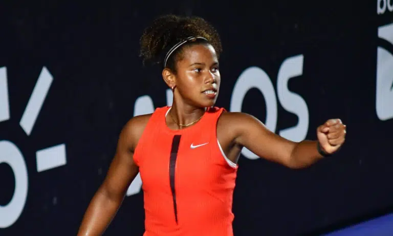 Victoria Barros eliminou a cabeça de chave 1 do ITF Barueri e enfrenta Naná Silva nas quartas (Foto: Fotojump)
