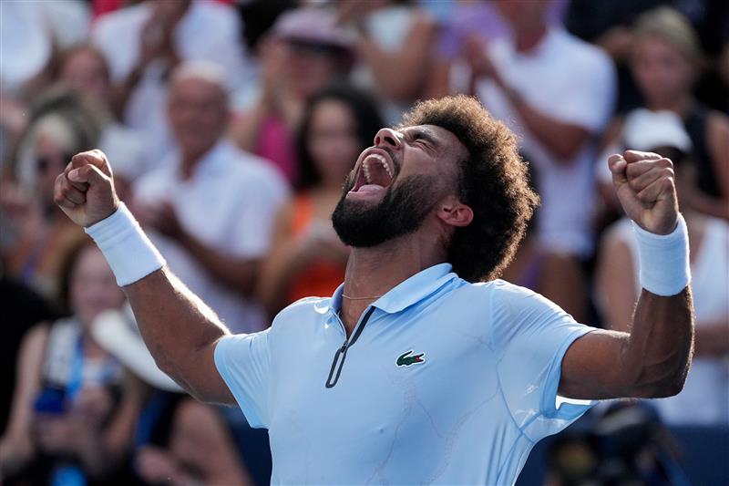 Arthur Fils celebrates after beating Frances Tiafo in three sets to win the Cincinnati Open title on Sunday, Aug. 23.