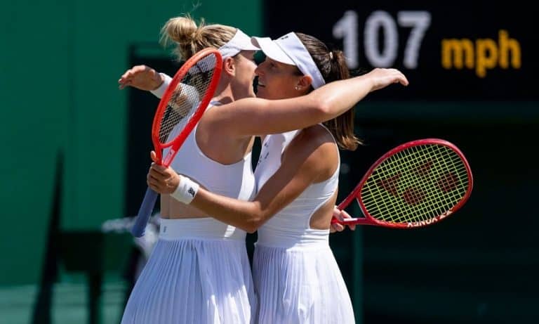 Luisa Stefani e Gabriela Dabrowski em Wimbledon 2026
