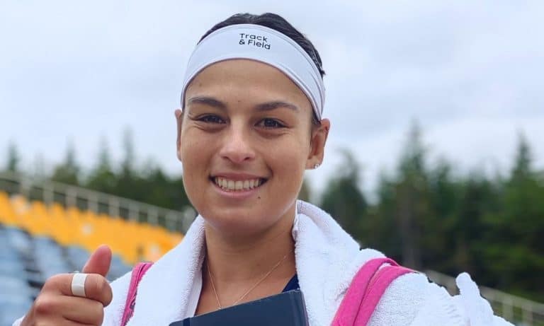 Carol Meligeni para na semifinal do W50 de Stara Zagora